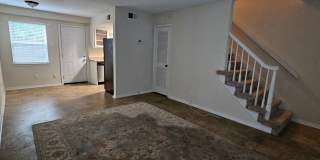 1 bed 1 bath townhome in the Heart of Spring Hill Gallery 4