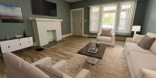 2950 Ruckle Street Gallery 3