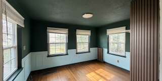 554 Greenvale Drive 554 Greenvale Drive Gallery 25