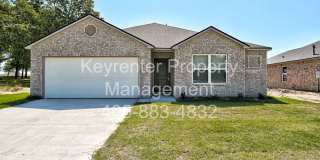 504 E Old Hickory Ln Gallery 1