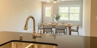 Modern 3BR/2.5BA Townhome in Prime Otsego Location for $2,599! Gallery 5