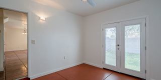 1718 N. 4th Ave. Gallery 15