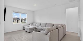 2027 FIRETHORN LOOP Gallery 19