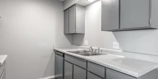 Windsor Gardens Gallery 13