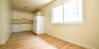 2514 College Avenue - Berkeley Gallery 4