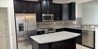 41717 MCMONAGLE SQ Gallery 2