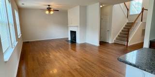 4BR/3BA Home in Winding Walk Gallery 8