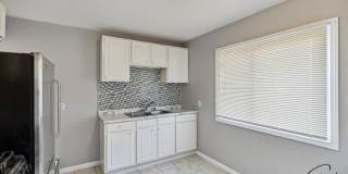 3 bedroom bungalow - $1325 Gallery 10