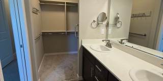 Beautiful Meridian Home in Prime Location Near The Village, Parks & Schools Gallery 12
