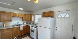 Beautiful 2 Bedroom 1 Bathroom now available for rent! Gallery 4