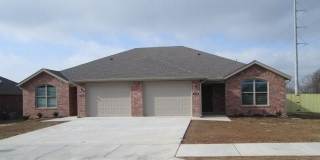 102 Foxglove  ST Gallery 1