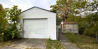 Fall into this cozy 3-Bedroom Home with a fenced in yard & detached garage! Gallery 25