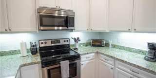 702 Mariners Circle Gallery 7