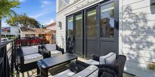 Modern Furnished Balboa Peninsula Beach House with Rooftop Deck Gallery 4