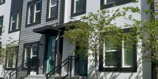 3418 W La Salle St Gallery 1