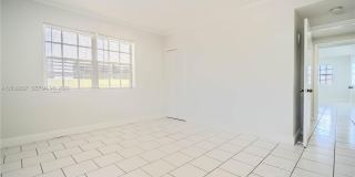 1940 Bay Dr Gallery 23