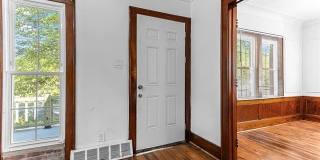4827 Gray Gallery 6