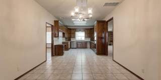 7201 NW 150th Street Gallery 19