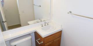 Exceptional 3 bed, 3.5 bath home in Irvine. Gallery 15