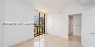 16275 Collins Avenue Gallery 17