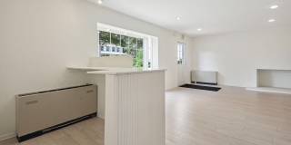 752 WALKER Road Gallery 5
