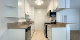 1825 Beloit Ave. Gallery 14