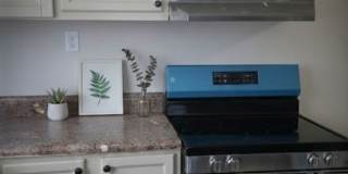 Charming 2BR Duplex in the Heart of Downtown Mobile – Pet Friendly Gallery 9