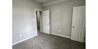 500 Edgewood Street Gallery 7