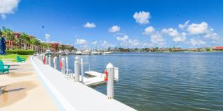 ** SMOKEHOUSE BAY OF MARCO ** 2/2 SEASONAL UNIT ON MARCO ISLAND AVAILABLE ** BEST WATERWAY VIEW HERE ** Gallery 21