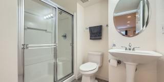 Spacious 4BDR Retreat in Lafayette Gallery 25