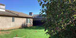 1450 La Jolla Way Gallery 40