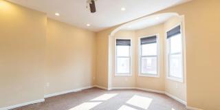 Charming 3-Bed/1.5-Bath Townhome in Point Breeze! Available Early October! Gallery 17