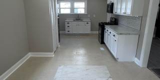 445 West 25th Street Gallery 3