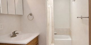 6301 Broad St Gallery 7