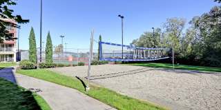 VILLAGGIO ON YARROW BAY Gallery 22