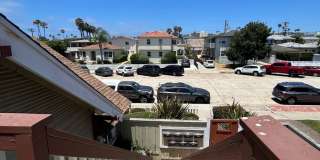 Upstairs one bedroom available now on Emerald between Cass and Bayard Gallery 17