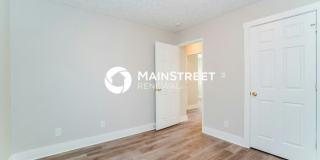4006 Carlton Avenue Gallery 12