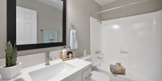 Pinewood Apartments Gallery 29