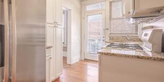 6 Hanford Street Gallery 14