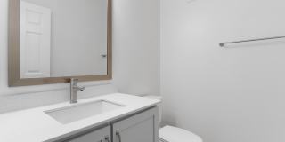 The Charleston Gallery 17