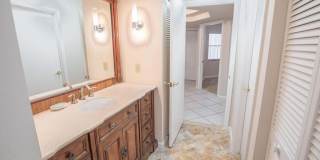 123 Bay Colony Drive N Gallery 20