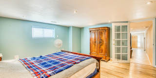 1701 ELM Street Gallery 76