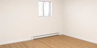 Bright & Spacious 2-Bedroom Residence Across from Berkeley Park Gallery 10