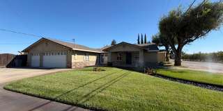 3 bed/ 1 ba house -S Yuba City Gallery 1
