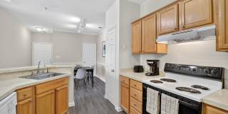 Brittany Commons Apartments Gallery 13