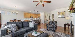 Spacious 2Br in Trilogy at Redmond Ridge 55+ Community Gallery 10