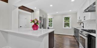 7426 HALLCREST DR Gallery 10