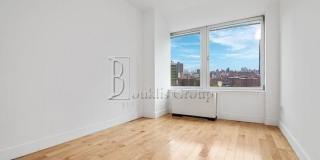 246 Pearl Street Gallery 3