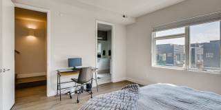 Contemporary Townhome with Rooftop Deck-Flatiron Views Gallery 15