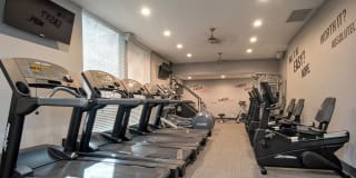 Wilbur Oaks Apartments Gallery 17